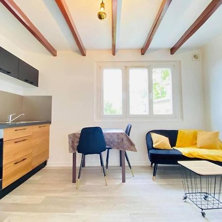 Appartement Cosy Avec Jardin Chaleureux Laon Exterior photo