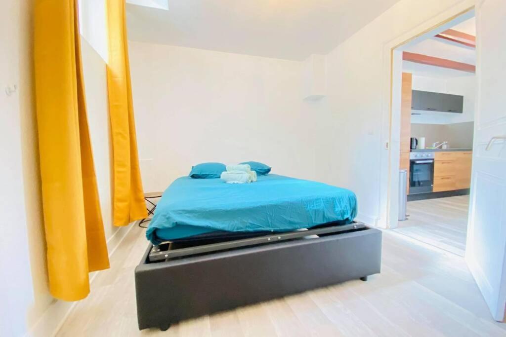 Appartement Cosy Avec Jardin Chaleureux Laon Exterior photo